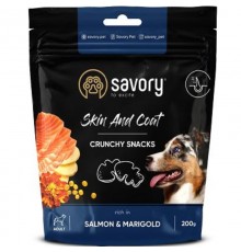 Лакомство для собак Skin And Coat Crunchy Snacks для здоровья кожи и шерсти с лососем и бархатцами 200 г Сейвори Savory